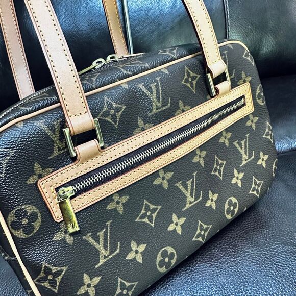Brand New Louis Vuitton Cite MM - Picture 3 of 16